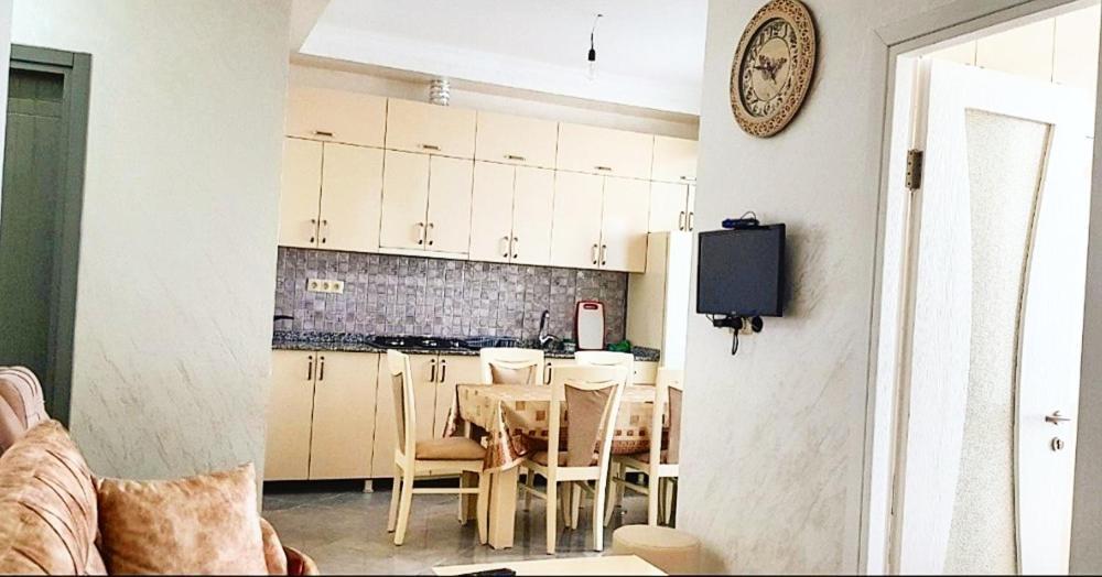 Sea Luxury Apartment Batumi Ngoại thất bức ảnh